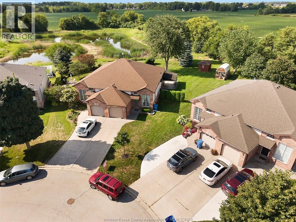 280 Dieppe Crescent, Kingsville