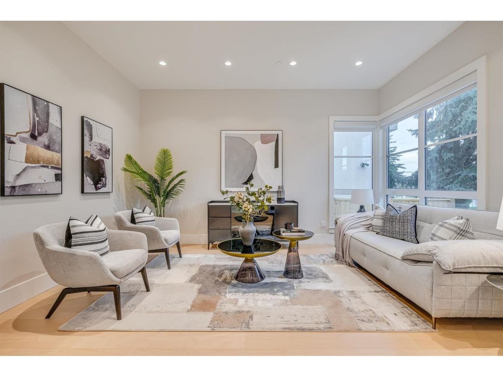 15387 Pacific Avenue, White Rock