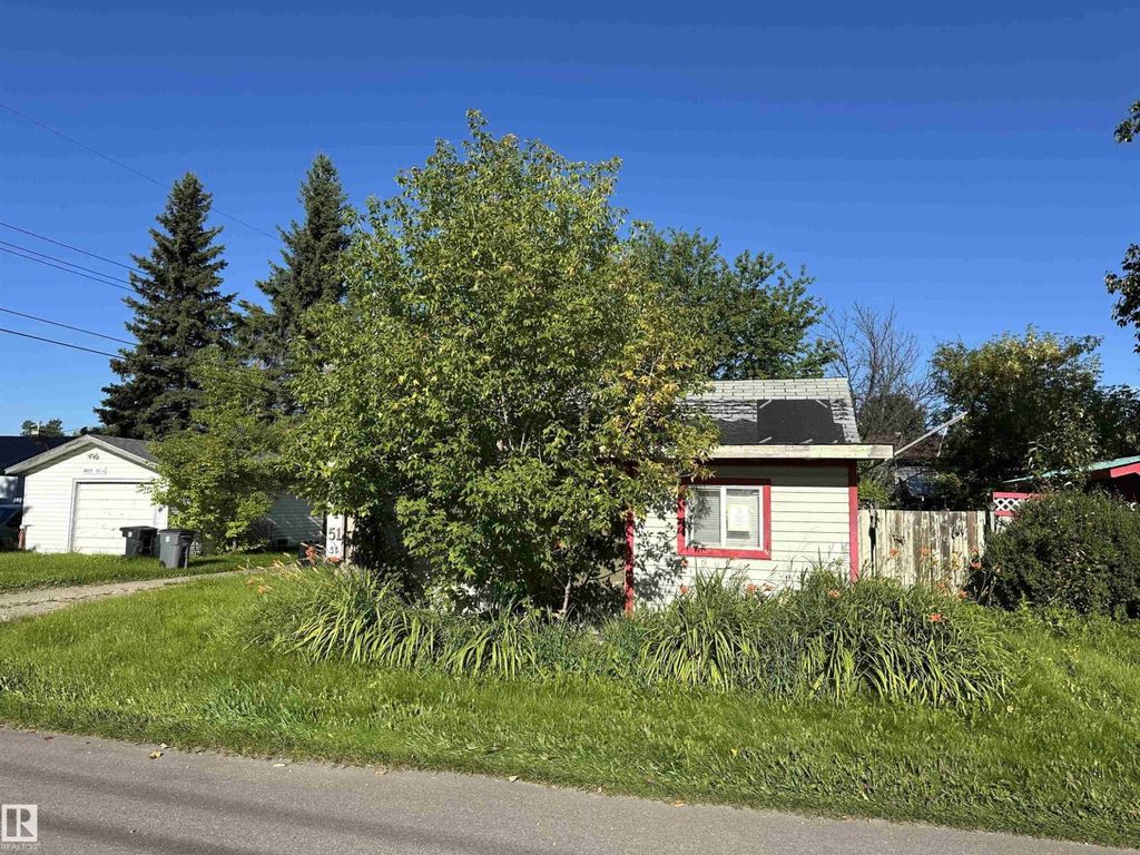 4804 51 St, Rural Lac Ste. Anne County