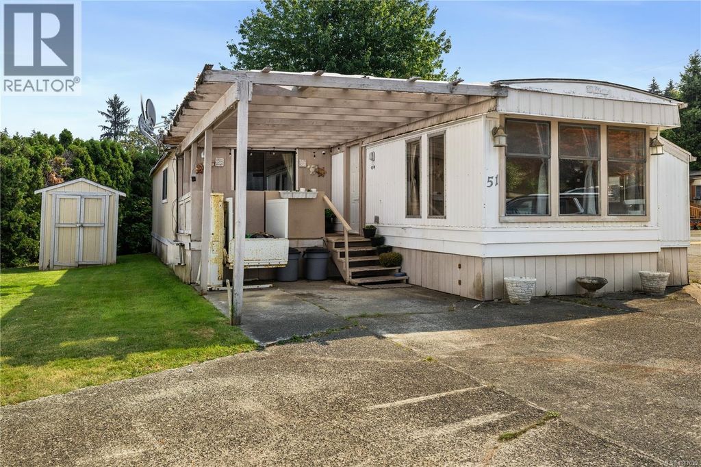 51 951 Homewood Rd, Campbell River