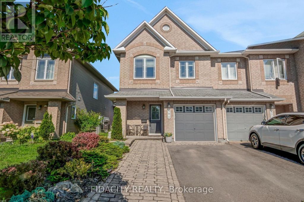 380 Goldenbrook Way, Ottawa