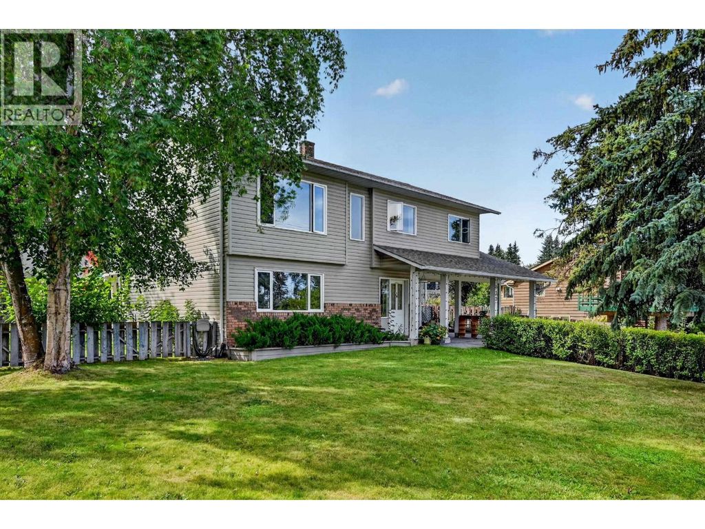 130 E 4th Street, Vanderhoof