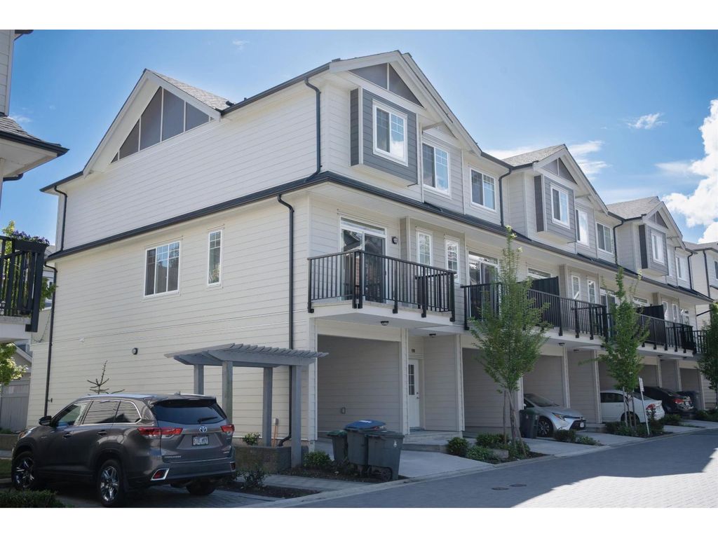 176 13898 64 Avenue, Surrey
