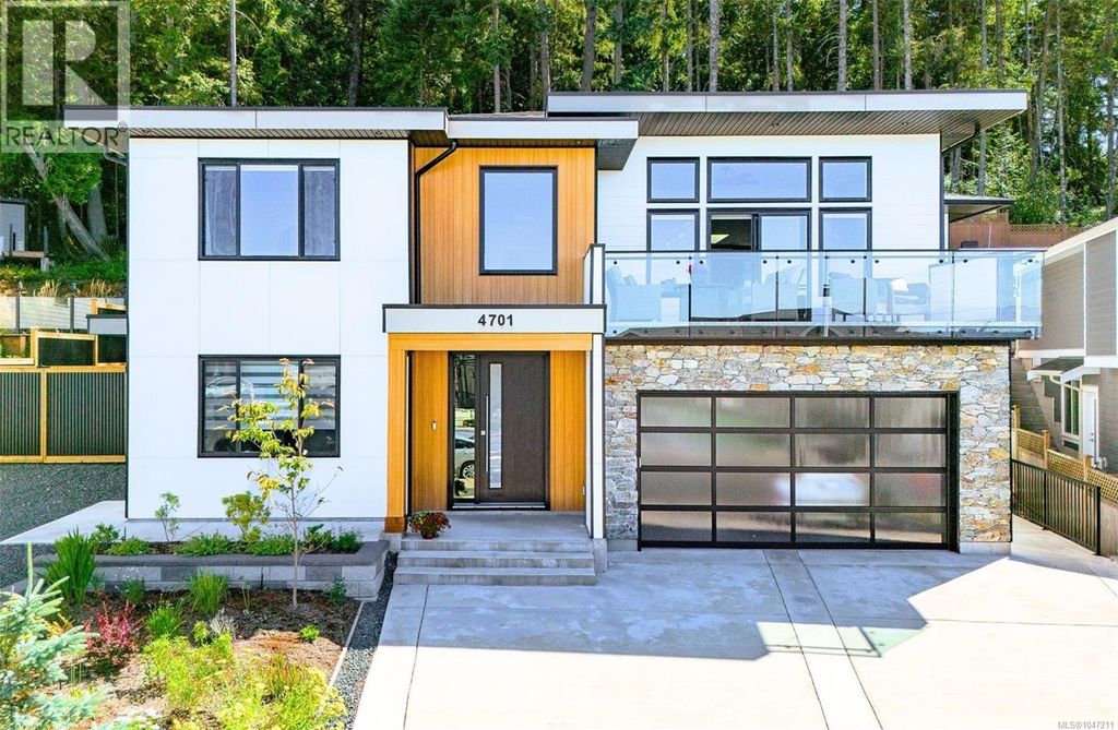 4701 Ambience Dr, Nanaimo