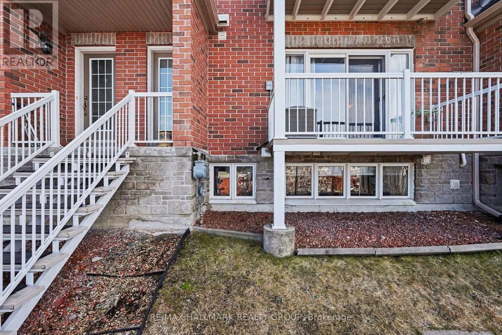 205 - 3275 St Joseph Boulevard, Ottawa
