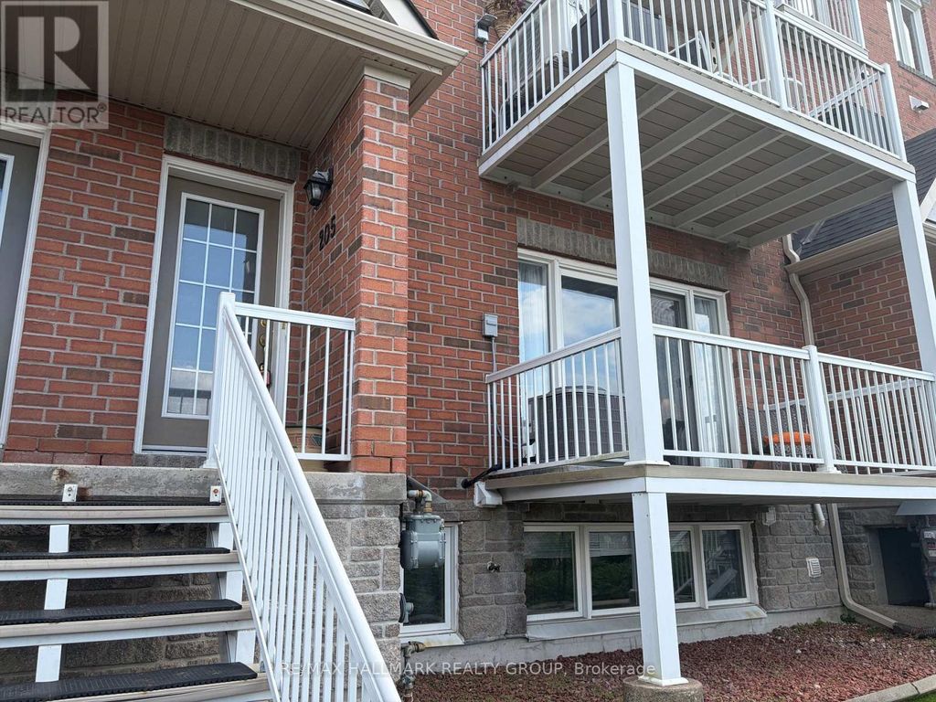 205 - 3275 St Joseph Boulevard, Ottawa