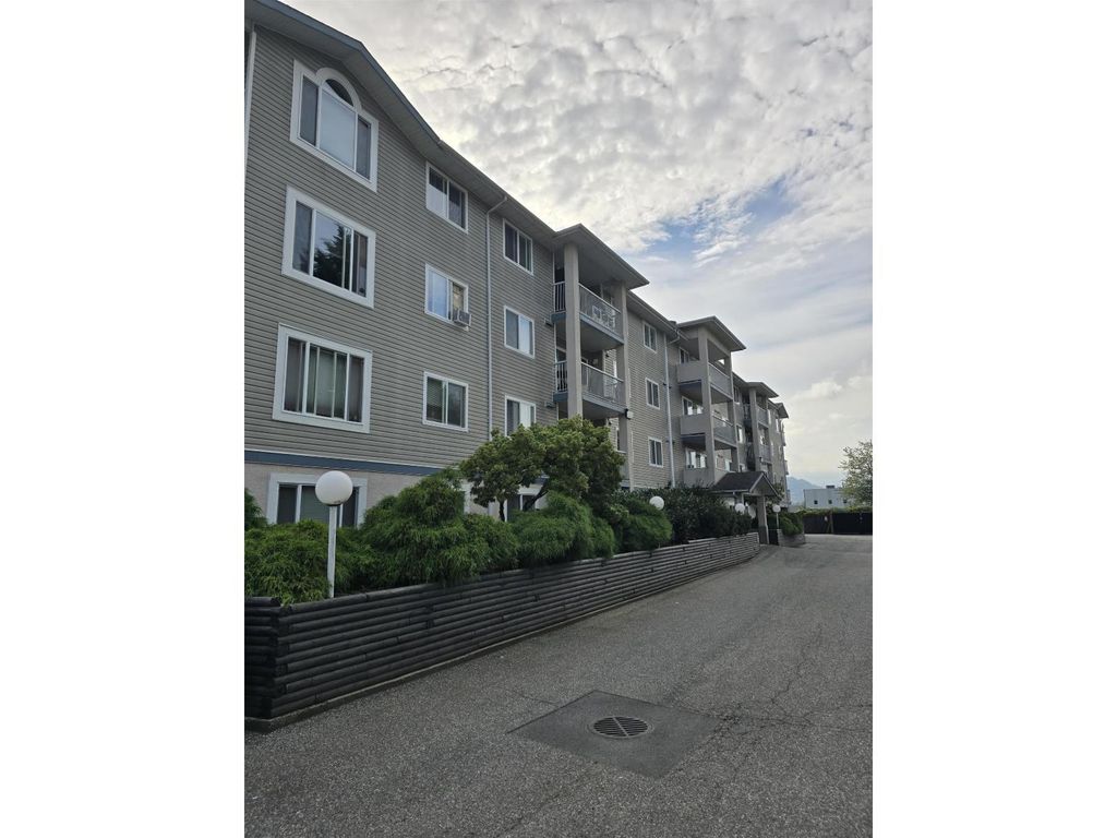 103 8537 Young Road|chilliwack Proper South, Chilliwack