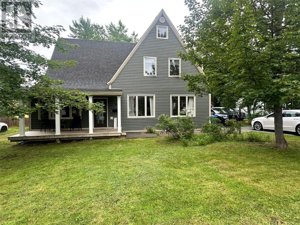 6 Hill Road, Grand Falls-Windsor