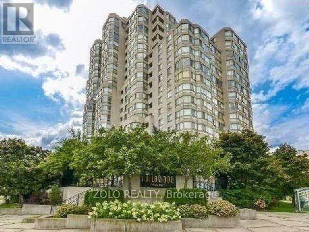 805 - 3233 Eglinton Avenue E, Toronto (scarborough Village)