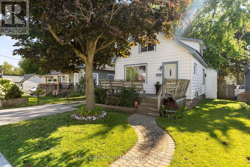 345 East Street, Orillia