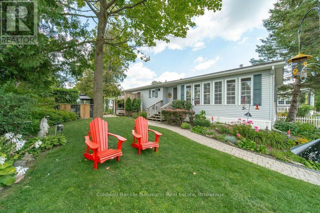 41 Trillium Beach Drive Pvt Drive, Puslinch