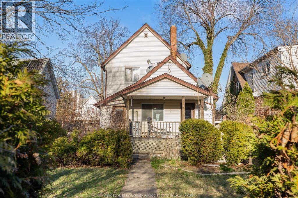 497 Caron Avenue, Windsor