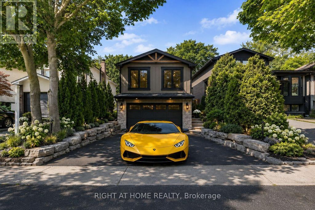 168 Springhead Gardens, Richmond Hill (north Richvale)
