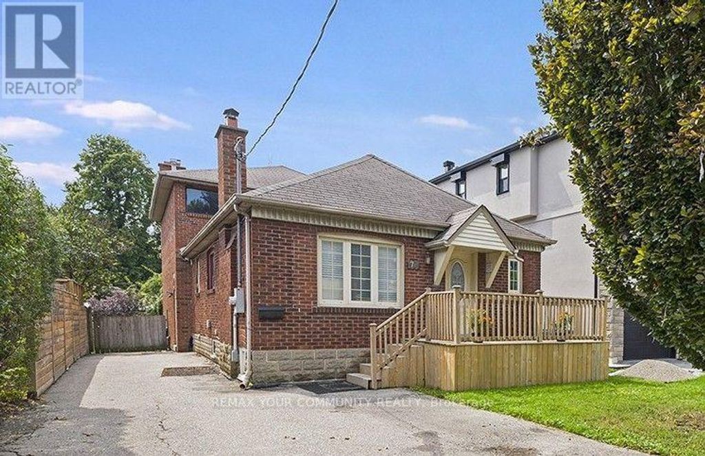 73 Struthers Street, Toronto (mimico)