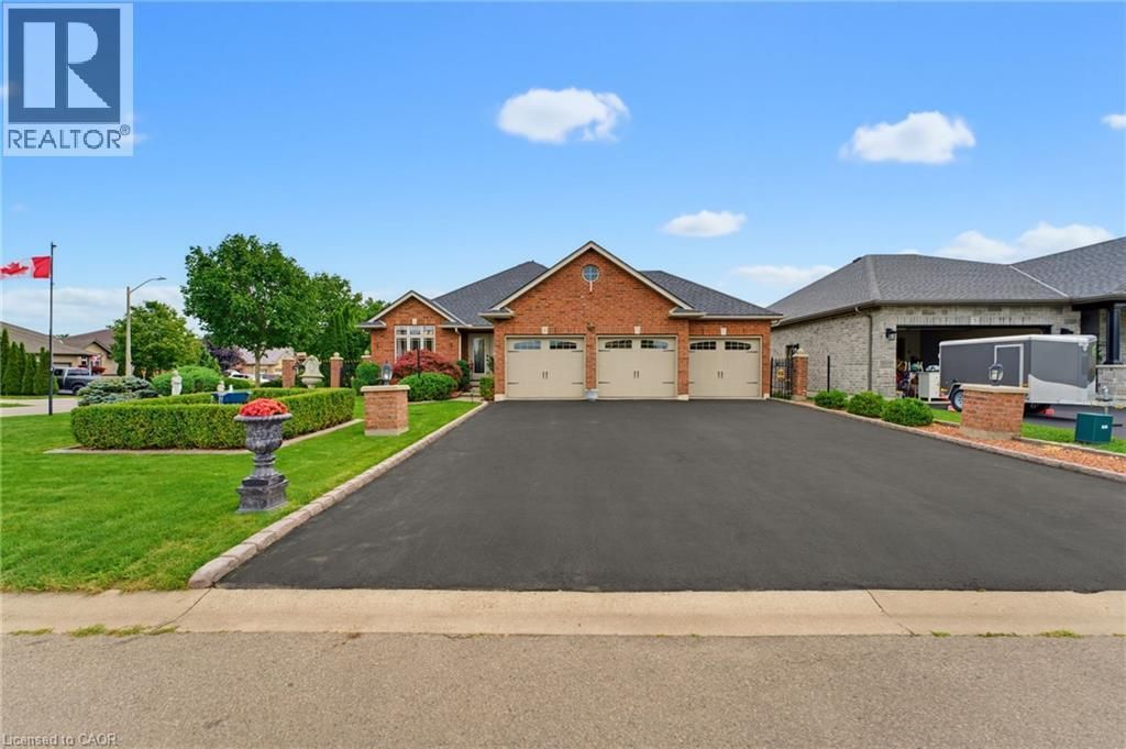 1 Galinee Trail, Port Dover