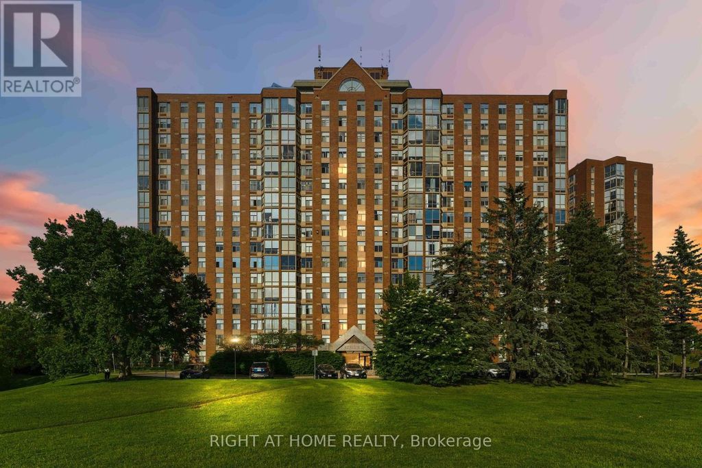 911 - 2759 Carousel Crescent, Ottawa