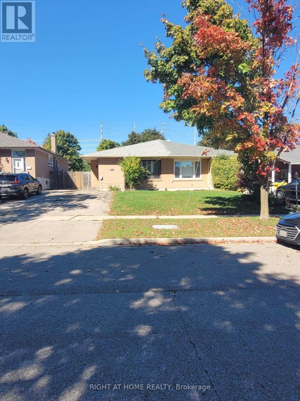 2415 Padstow Crescent, Mississauga (clarkson)