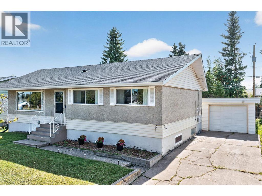 9611 108 Avenue, Fort St. John