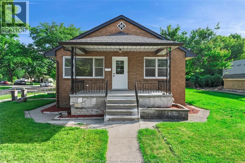 1465 Campbell Avenue, Windsor