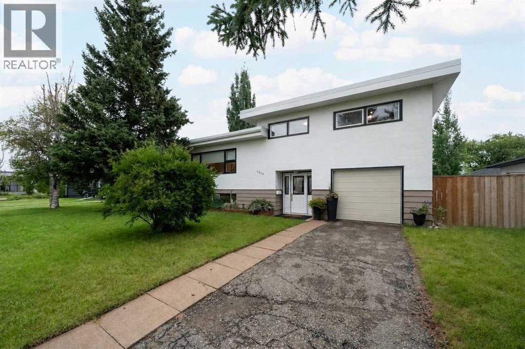 8628 7 Street Sw, Calgary
