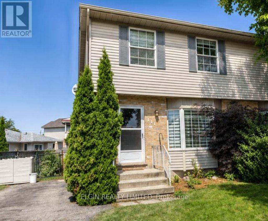 111 Manor Road, St. Thomas