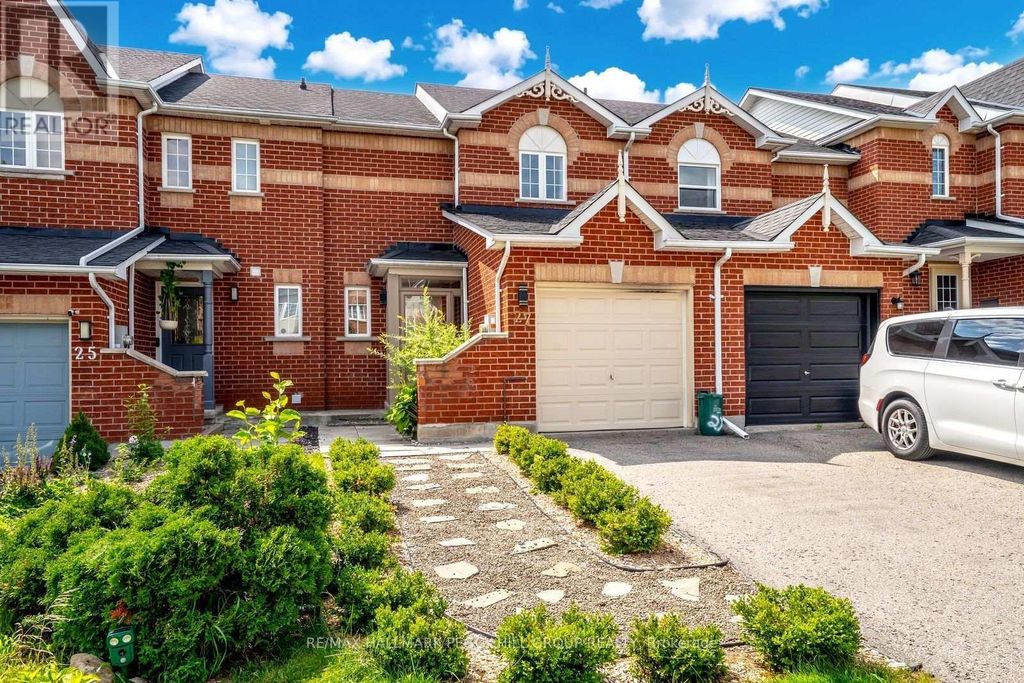 27 Gadwall Avenue, Barrie (painswick South)