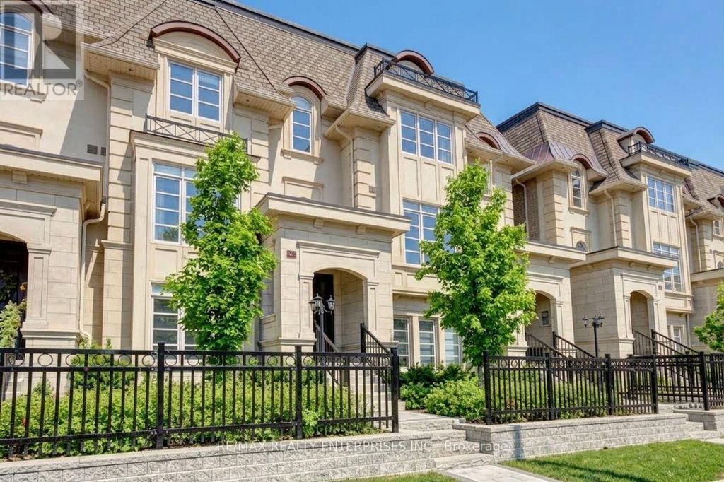 287 Rebecca Street, Oakville (wo West)