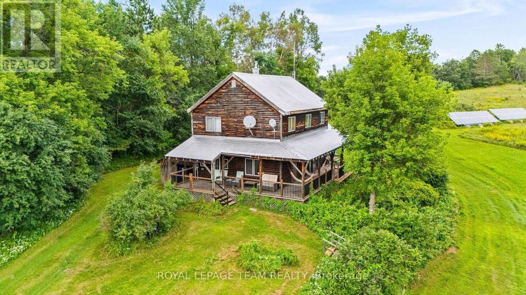 1776 Old Brooke Road, Tay Valley