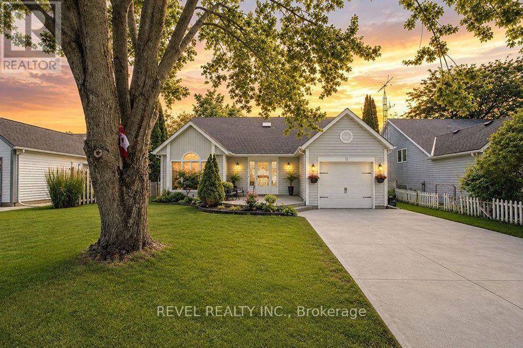 61 Leslie Avenue, Norfolk (port Dover)