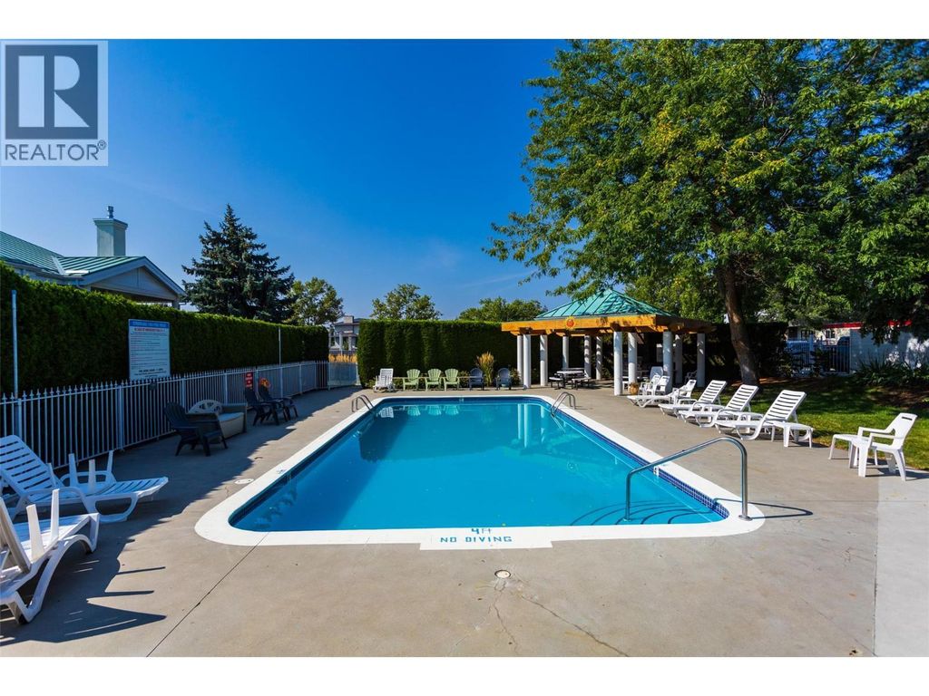 2350 Stillingfleet Road Unit# 213, Kelowna