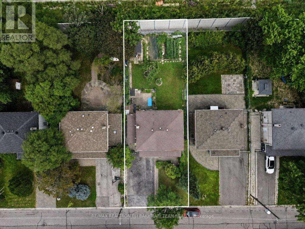180 Woodsworth Road, Toronto (st. Andrew-Windfields)