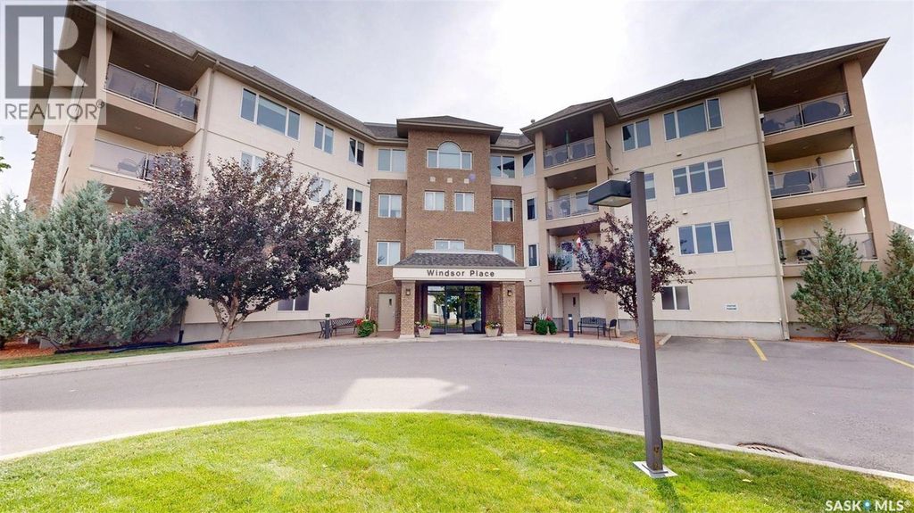 305 3101 Renfrew Crescent E, Regina