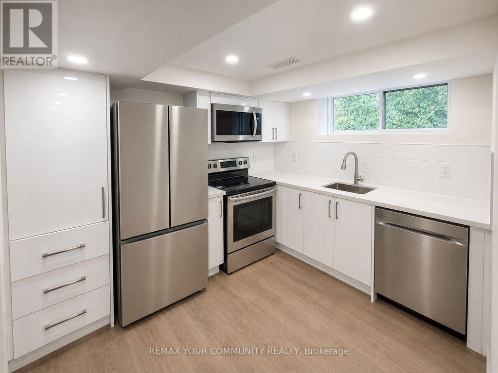 Main/lower - 149 Altamira Road, Richmond Hill (mill Pond)