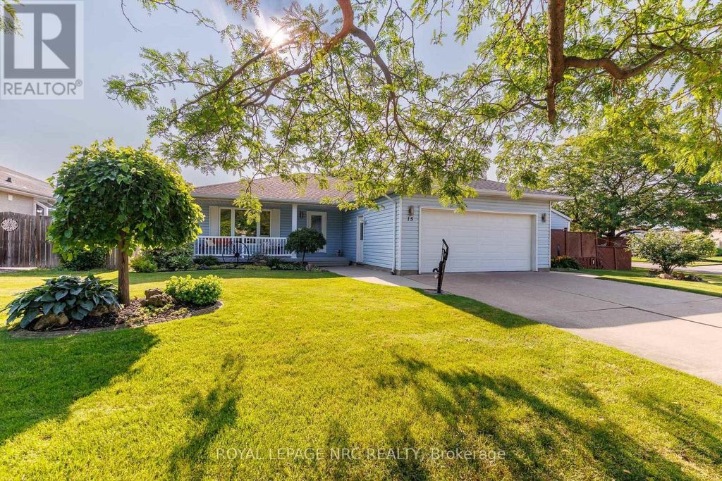15 Foxhill Crescent, St. Catharines (rykert/vansickle)