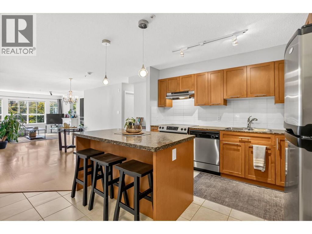 234 19673 Meadow Gardens Way, Pitt Meadows