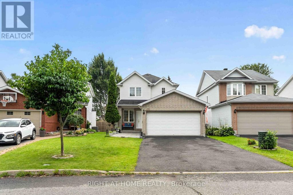 1552 Stojko Street, Ottawa