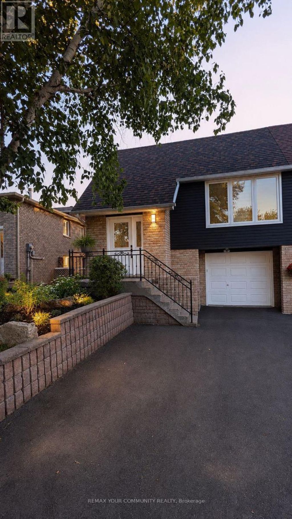 2508 Cobbinshaw Circle, Mississauga (meadowvale)