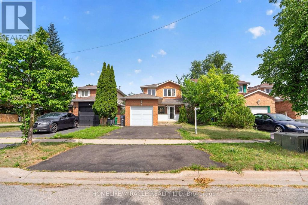 4 Summertime Court, Brampton (heart Lake West)