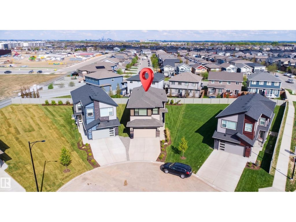 22328 88 Av Nw, Edmonton