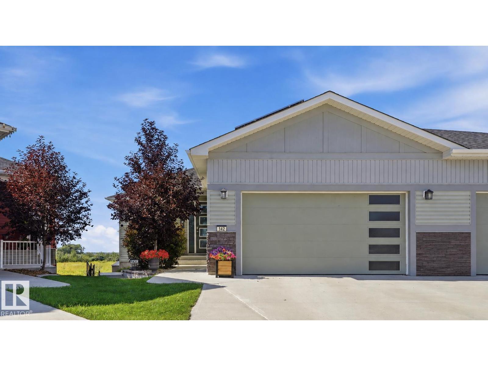 142 Aston Bn, Leduc