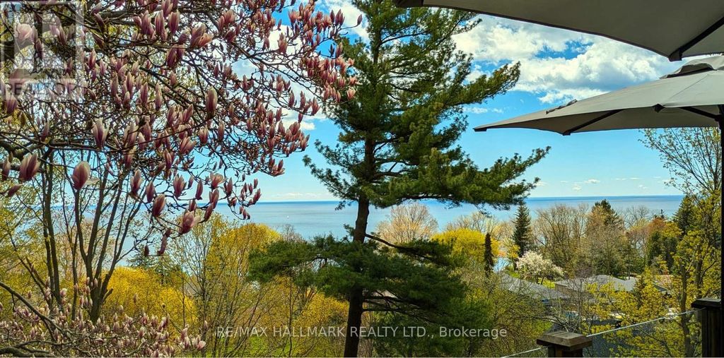 2 Ledge Road, Toronto (cliffcrest)
