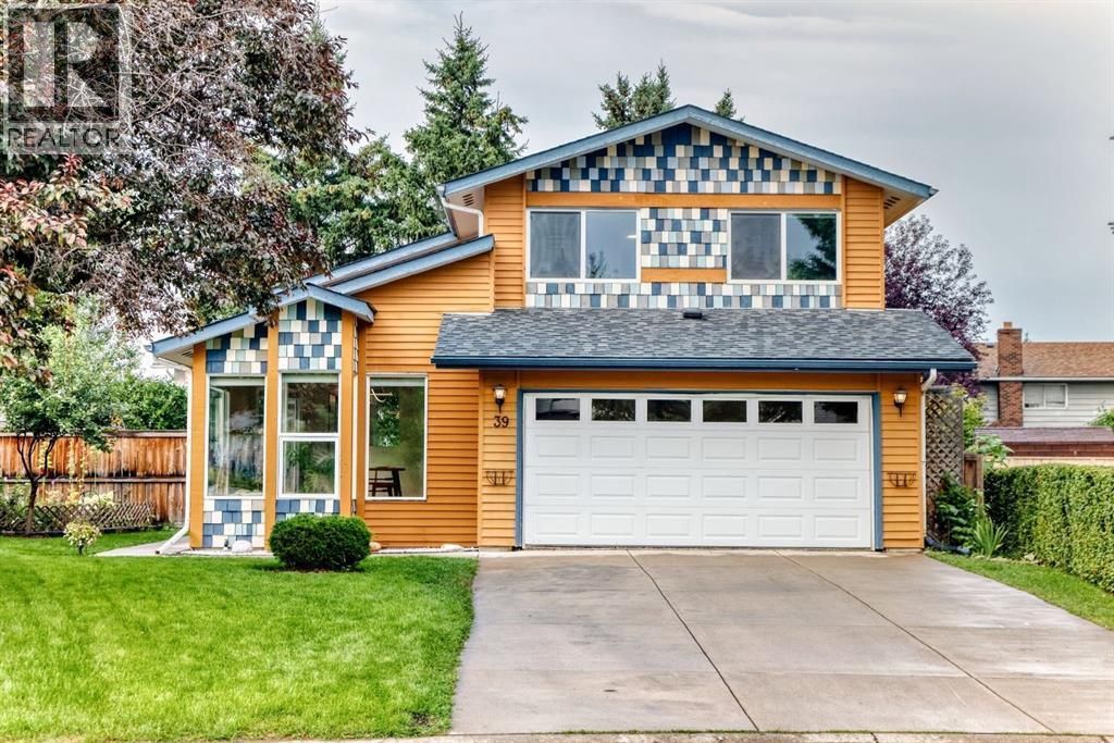 39 Woodfield Crescent Sw, Calgary