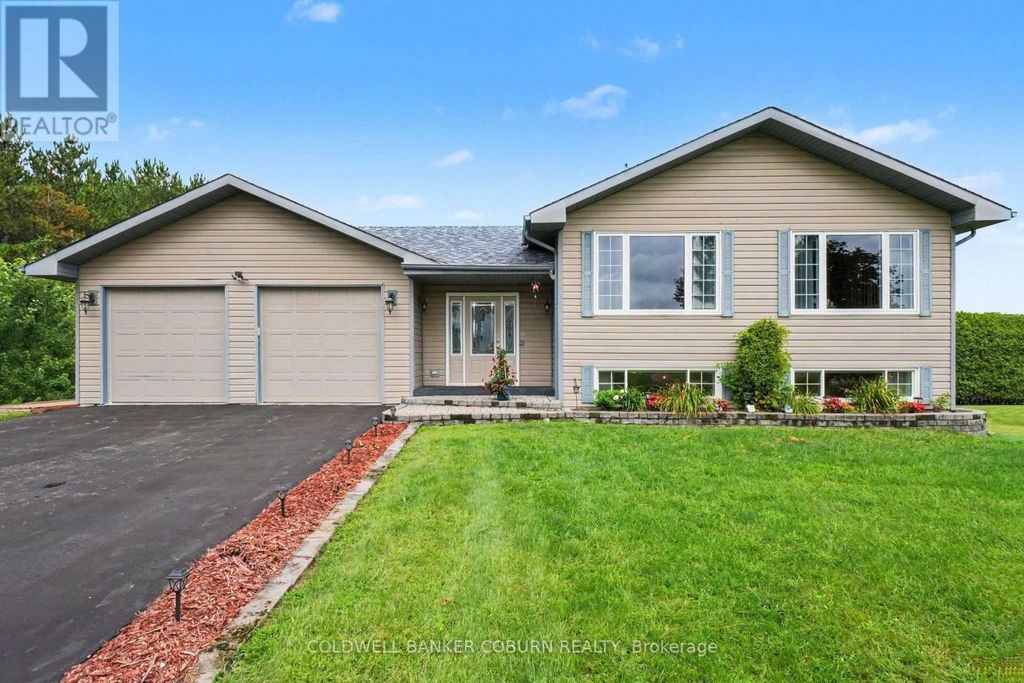 11711 Breezewood Avenue, South Dundas