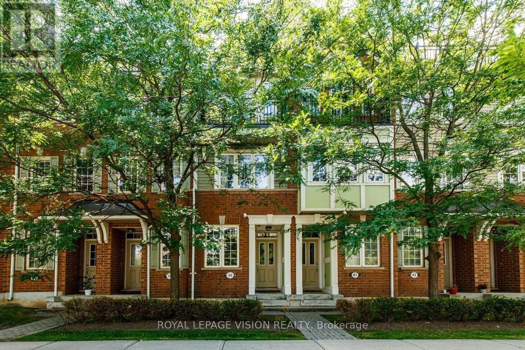 40 - 2614 Dashwood Drive, Oakville (wt West Oak Trails)