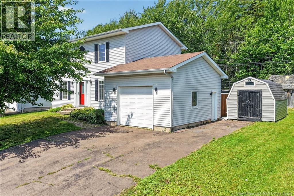 97 Old Oak Crescent, Moncton