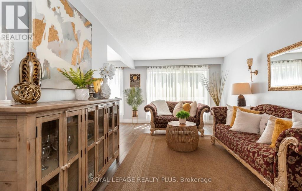 26 - 2380 Bromsgrove Road, Mississauga (clarkson)