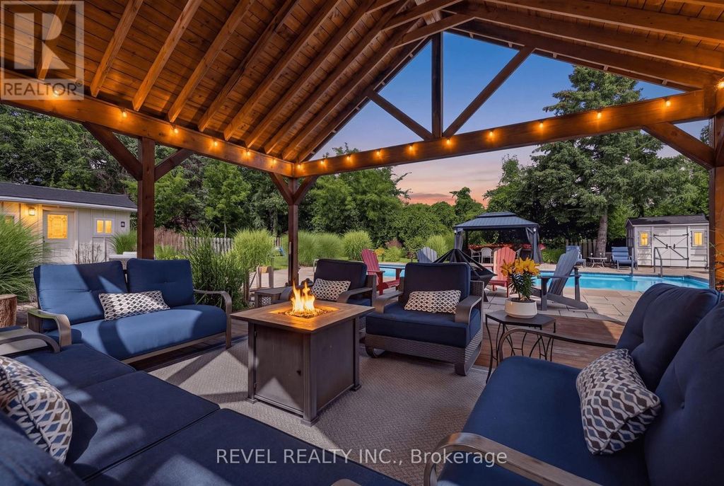 1036 Shellard Side Road, North Dumfries