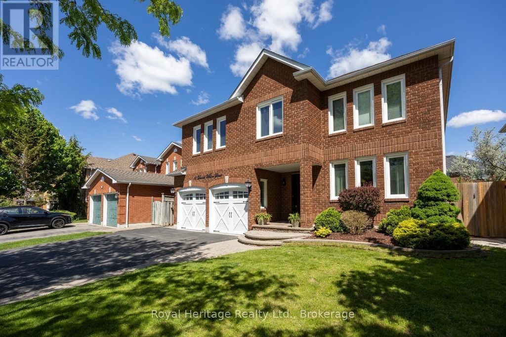 16 Donald Wilson Street, Whitby (rolling Acres)