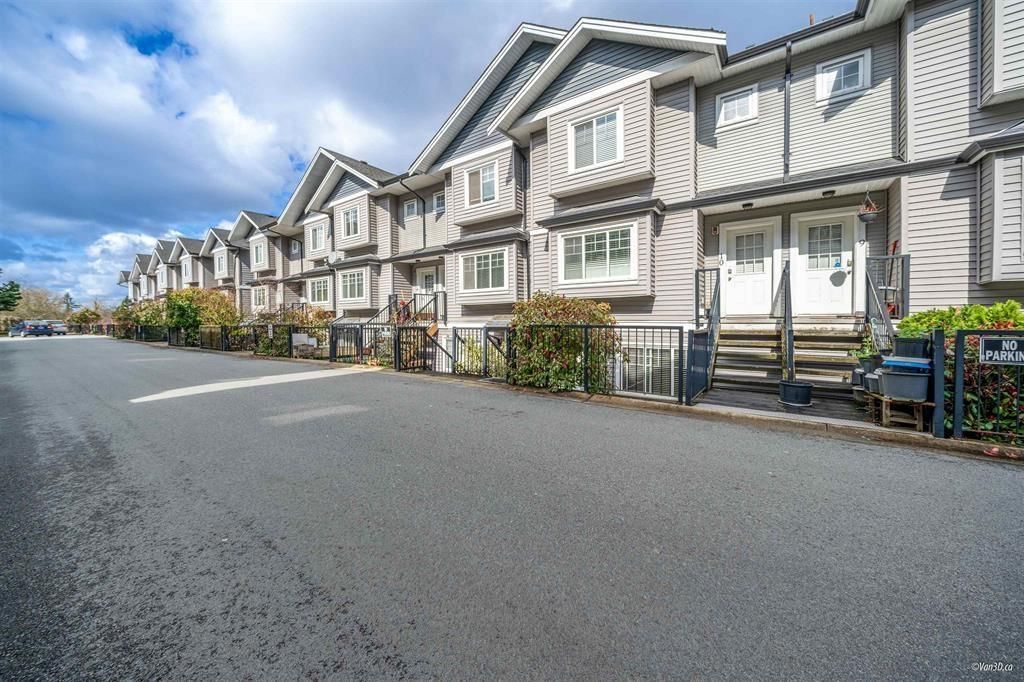 11 11255 132 Street, Surrey