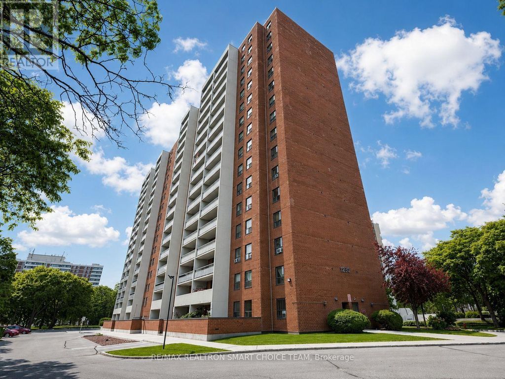 907 - 1250 Bridletowne Circle, Toronto (l'amoreaux)